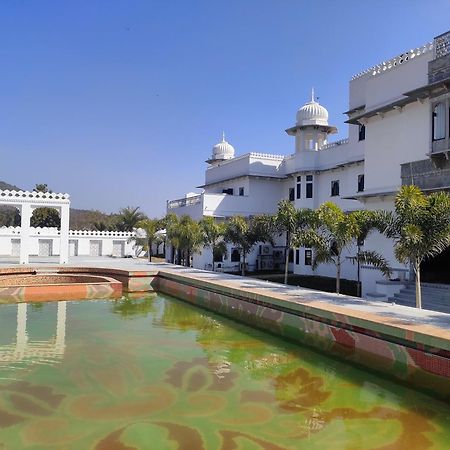 Daulatgarh Resort And Spa Udaipur Exterior foto